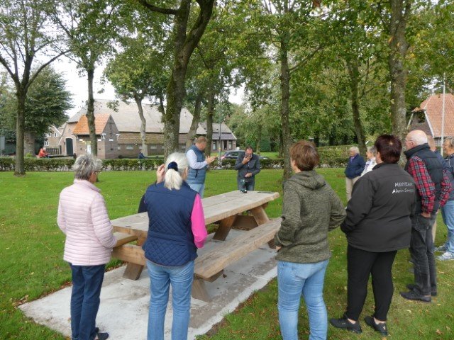 Oogstfeest 2023 Picknictafel 100 jaar Toneel