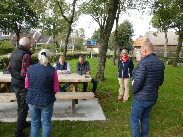 Oogstfeest 2023 Picknictafel 100 jaar Toneel